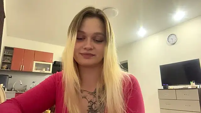 Snapshot of MaggyVerse chatting on July 14, 2026, 2:23 pm MaggyVerse online show from July 14, 2026, 2:23 pm