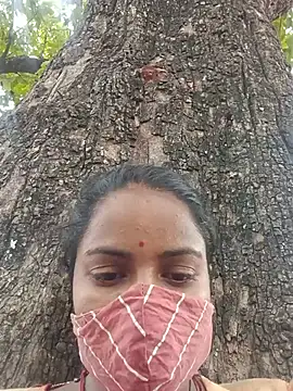 Snapshot of Poojakumari20 chatting on July 14, 2026, 7:02 am Poojakumari20 online show from July 14, 2026, 7:02 am