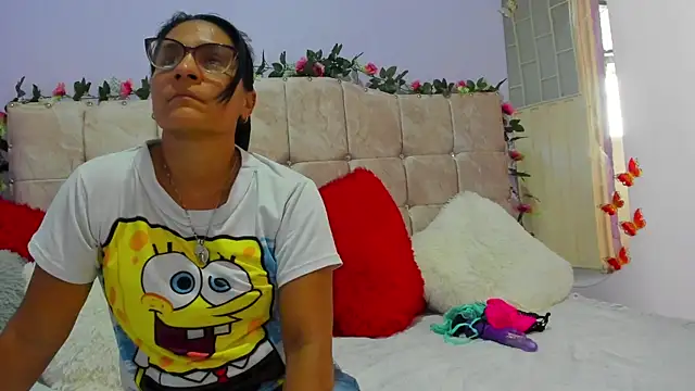 NatachaOrtegon online show from July 14, 2026, 7:53 pm