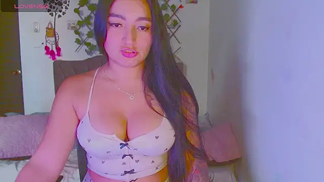 Allisson  22 online show from July 14, 2026, 10:16 pm