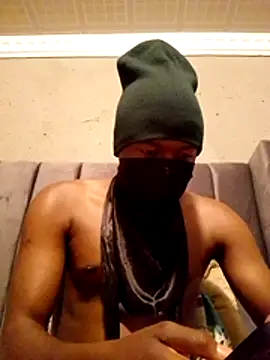 Tshego 03 online show from July 13, 2026, 8:41 pm