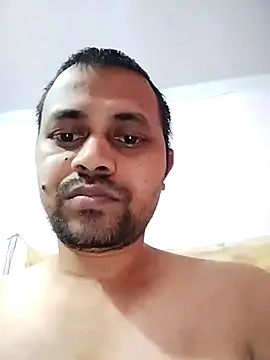 krvinay39 online show from October 5, 2025, 6:04 am