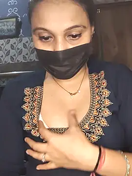 Snapshot of Your-Shalu chatting on July 15, 2026, 6:26 pm Your-Shalu online show from July 15, 2026, 6:26 pm