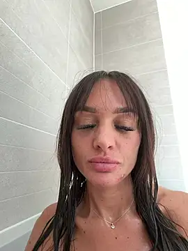 Snapshot of Sofiabellex chatting on August 2, 2026, 1:31 pm Sofiabellex online show from August 2, 2026, 1:31 pm