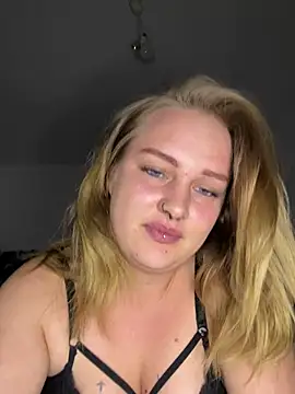 Laylaa Rose online show from July 22, 2026, 10:45 pm
