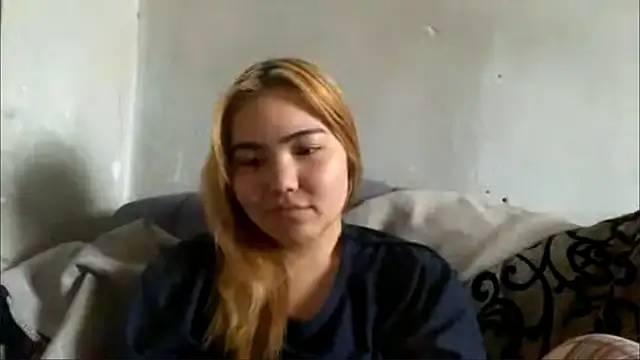 MollyTaken online show from July 23, 2026, 10:01 am