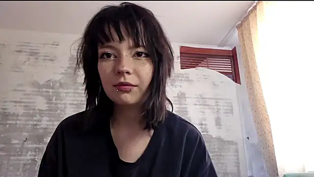 YunLettinga online show from July 30, 2026, 10:36 am