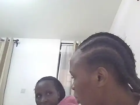 Snapshot of maraclara0012 chatting on July 18, 2026, 1:09 pm maraclara0012 online show from July 18, 2026, 1:09 pm
