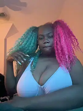kylanluvv online show from July 18, 2026, 6:00 am