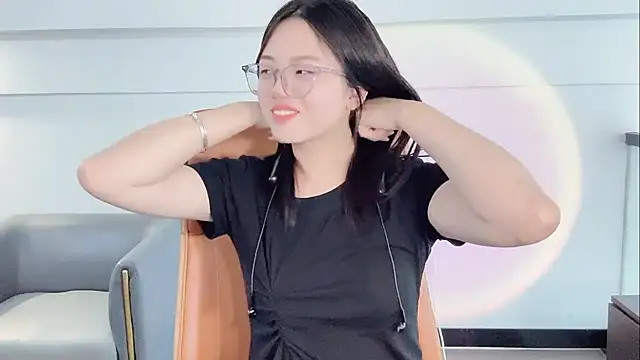 Snapshot of Tianxin-Anan chatting on July 17, 2026, 7:27 am Tianxin-Anan online show from July 17, 2026, 7:27 am