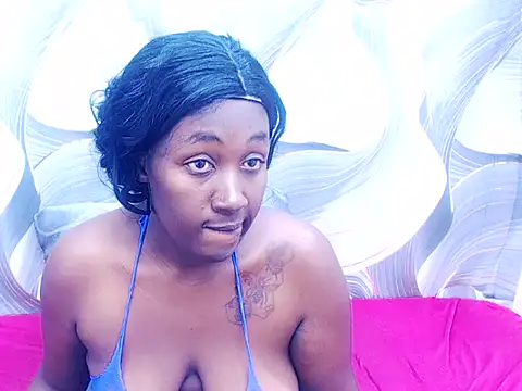 Snapshot of BLEACHED-BUNNIEXO chatting on July 18, 2026, 8:45 am BLEACHED-BUNNIEXO online show from July 18, 2026, 8:45 am