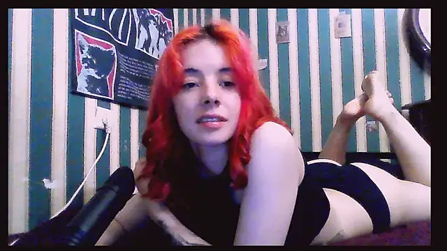 Snapshot of amberdollL chatting on July 23, 2026, 10:06 pm amberdollL online show from July 23, 2026, 10:06 pm