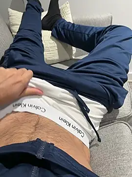 leowhyat online show from July 20, 2026, 10:45 pm
