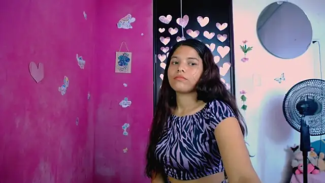 Snapshot of katerin_villalobos1 chatting on July 22, 2026, 1:46 pm katerin villalobos1 online show from July 22, 2026, 1:46 pm