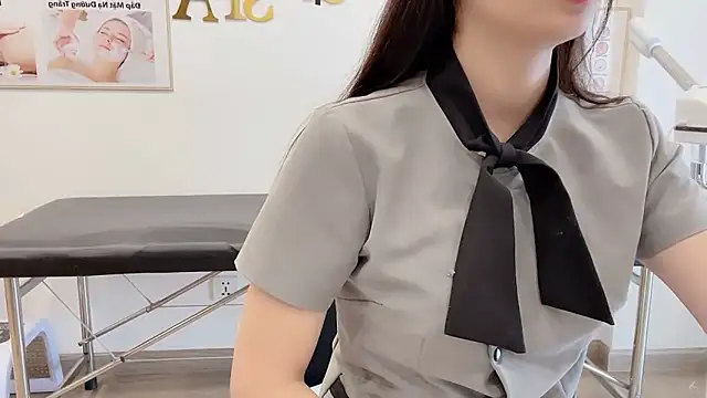 Snapshot of Katy_Bae chatting on September 26, 2025, 4:30 am Katy Bae online show from September 26, 2025, 4:30 am