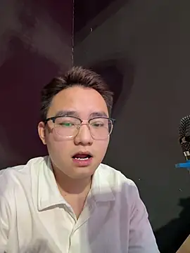 longlong886 online show from July 24, 2026, 8:43 am