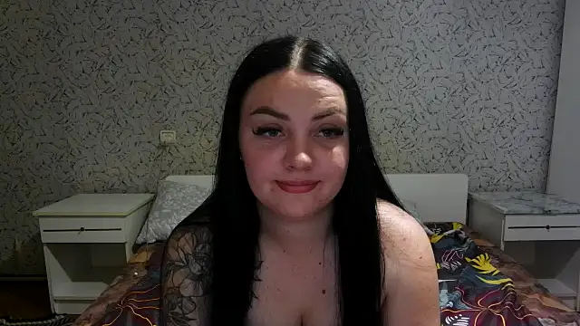 ElsaRay3 online show from August 1, 2026, 5:00 pm