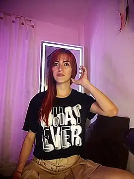 jessierocketx online show from October 4, 2025, 6:31 pm