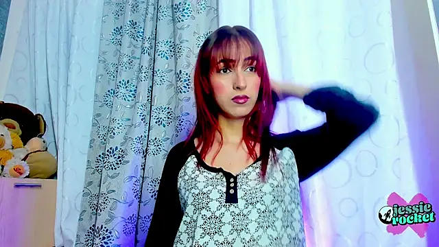jessierocketx online show from July 17, 2026, 12:24 pm