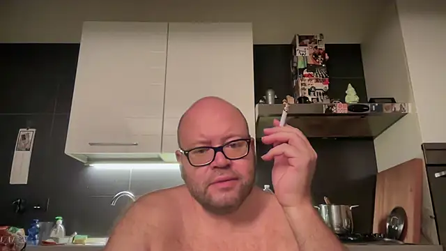 theitalianbear online show from September 11, 2025, 3:50 am