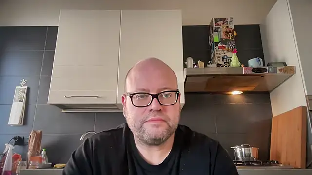 theitalianbear online show from December 29, 2024, 12:23 pm