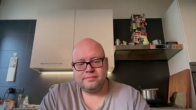 theitalianbear online show from December 23, 2024, 1:45 pm