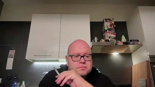 theitalianbear online show from October 21, 2025, 2:55 am