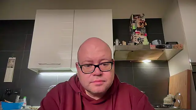theitalianbear online show from December 21, 2024, 3:03 am