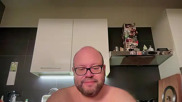 theitalianbear online show from May 15, 2026, 11:14 pm