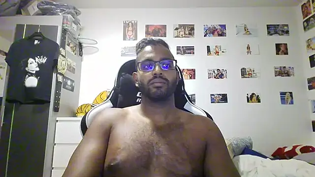 xXxChrisKissxXx online show from July 26, 2026, 6:59 pm