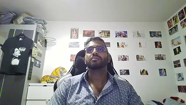 xXxChrisKissxXx online show from July 28, 2026, 11:26 pm