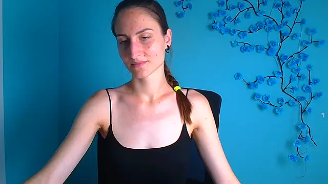Just Julie  online show from August 6, 2026, 11:38 am