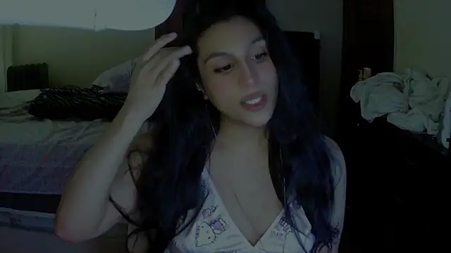 Snapshot of Evyniadoll chatting on July 29, 2026, 3:00 pm Evyniadoll online show from July 29, 2026, 3:00 pm
