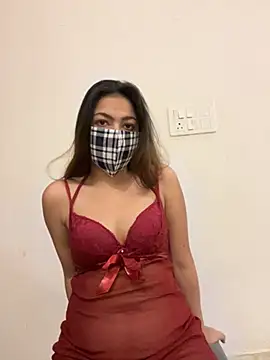 devilqueen06 online show from August 4, 2026, 12:10 pm