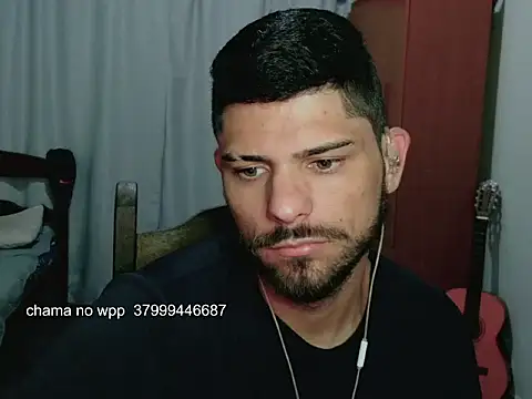 BRUNINHOALMEIDA17 online show from August 2, 2026, 12:42 am