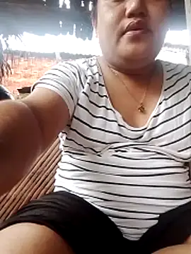 Andrea0414 online show from February 12, 2026, 11:37 pm