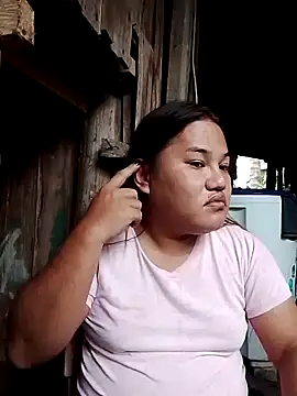 Snapshot of Andrea0414 chatting on December 10, 2024, 12:39 am Andrea0414 online show from December 10, 2024, 12:39 am