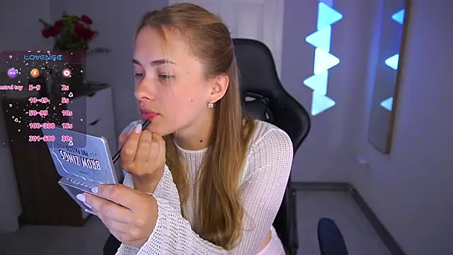 DanikaDillan online show from October 13, 2025, 12:45 am