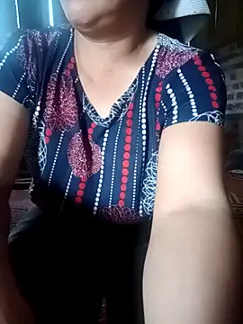Mai-lanzz online show from August 1, 2026, 3:59 am