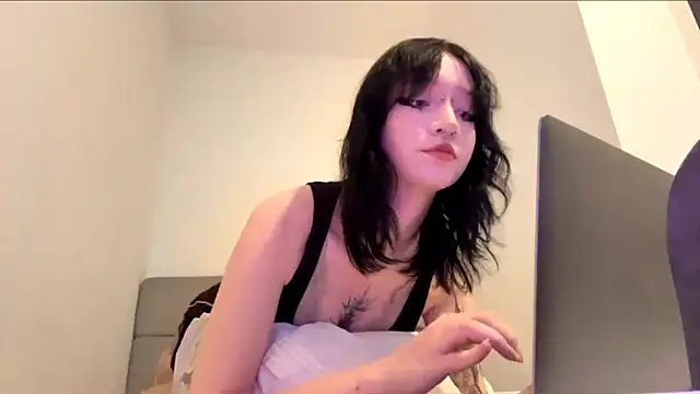 Snapshot of RachelRina chatting on August 4, 2026, 3:00 am RachelRina online show from August 4, 2026, 3:00 am