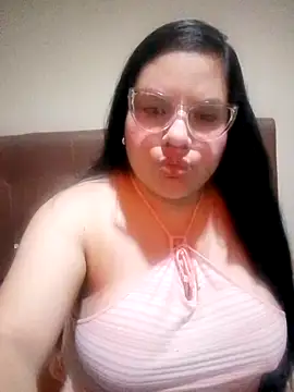 Snapshot of BethaXXX chatting on August 5, 2026, 2:38 am BethaXXX online show from August 5, 2026, 2:38 am
