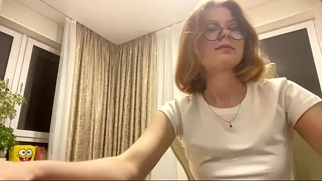 ViennaKiss online show from August 7, 2026, 11:49 am