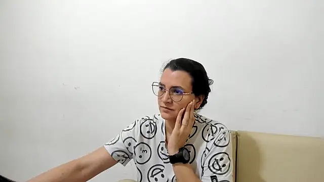 MARILYN GARCIA online show from February 24, 2026, 9:26 pm