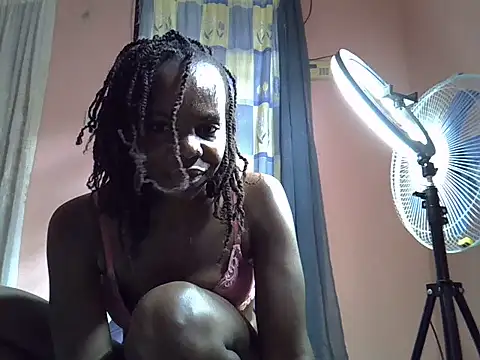 Selpha77 online show from August 6, 2026, 6:41 am