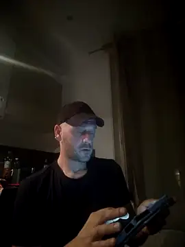 Rynayx online show from August 7, 2026, 1:22 am