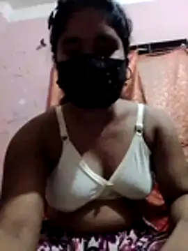 nadia ahmed online show from August 8, 2026, 3:41 pm