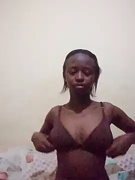petitegirl31 online show from August 7, 2026, 11:33 pm