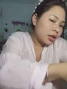 Snapshot of Sata-bebe chatting on August 9, 2026, 7:58 am Sata-bebe online show from August 9, 2026, 7:58 am