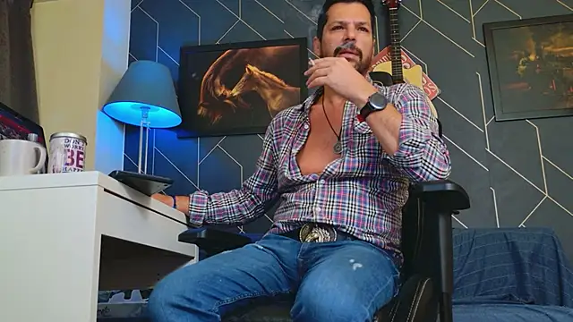 Snapshot of ChrisKox chatting on September 29, 2025, 2:29 am ChrisKox online show from September 29, 2025, 2:29 am