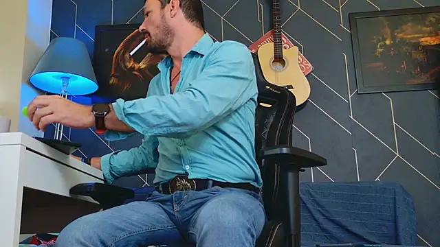 Snapshot of ChrisKox chatting on September 20, 2025, 6:40 am ChrisKox online show from September 20, 2025, 6:40 am